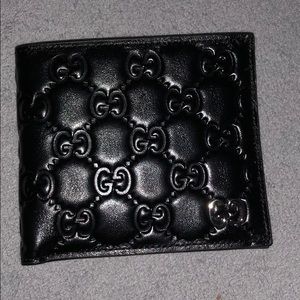 Gucci wallet